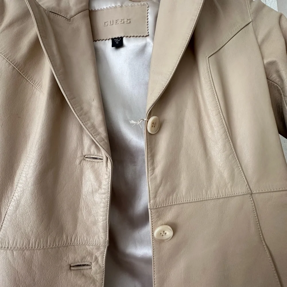 Vintage Guess Jacket - Picture 3 of 3